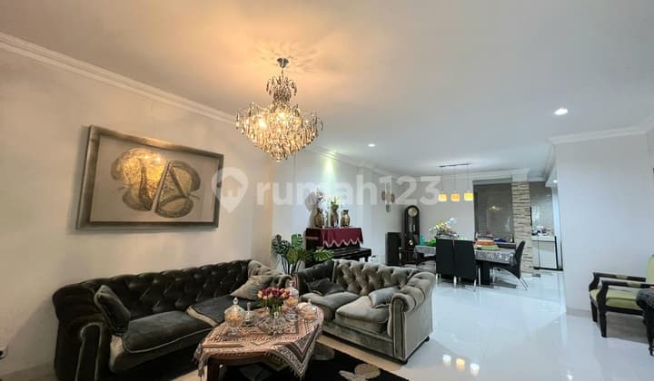 Nice House Cluster Victoria River Park in BSD City