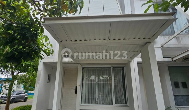 Beautiful Fully Furnished House in the Inspirahaus Cluster of Tabebuya Housing, BSD