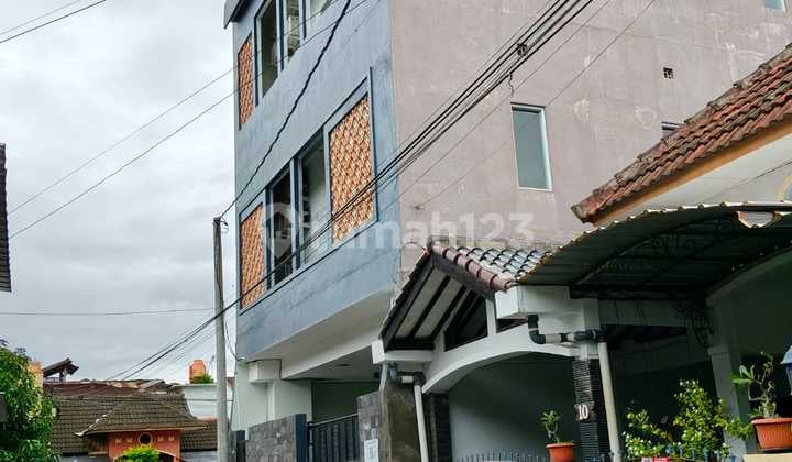 Dijual Rumah Kost Ekslusif di Gejayan, Dekat Amplaz