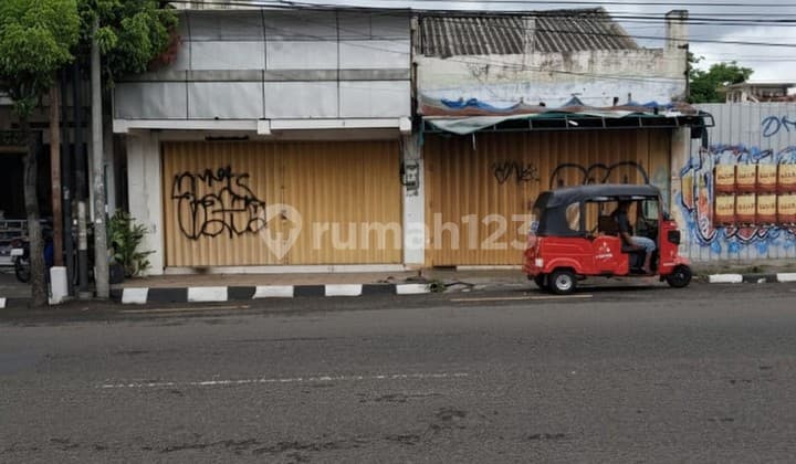 Ruko Strategis Dijalan Brigjen Katamso, Yogyakarta