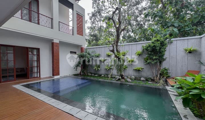 Villa Furnish Lokasi Strategis Lokasi Dekat Jalan Wates Km 9, Gamping
