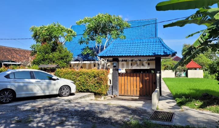 Kesempatan Investasi, Dijual Kompleks Villa Siap Huni di Sewon Bantul, Lengkap Dapur, Kolam Renang Pribadi dan Restoran.