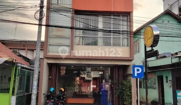 For Sale 3-Story Shop House Strategically Located on Gejayan Street, Caturtunggal, Depok, Sleman.