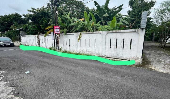 Disewakan Lahan Premium 700 Meter Persegi Condong Catur, Dekat JIH & Pakuwon, Cocok Untuk Resto/Cafe