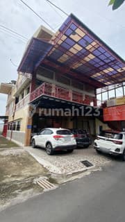For Rent 3-Storey Strategic Commercial Space on Jl. Kabupaten, Nogotirto, Gamping, Sleman
