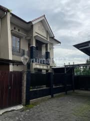 Rumah 2 Lantai Strategis di Sariharjo Sleman Dekat Pusat Bisnis & Kuliner