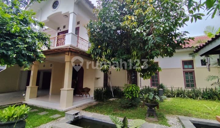 Dijual Rumah Mewah 526 Meter Persegi di Condongcatur , Sleman! Cocok untuk Guest House/Kantor