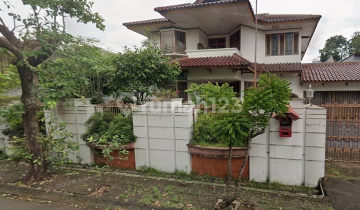 Rumah 2 lt di Bintaro Jaya Sektor 1, Jakarta Selatan