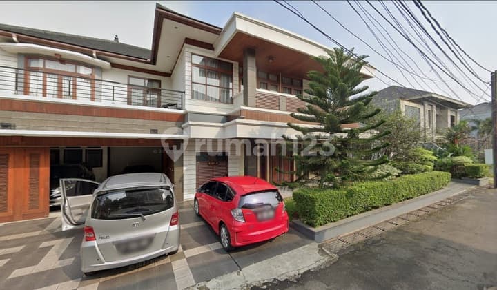 Rumah 2 lt Kemang Utara 33, Luas Tanah 848M2, Dijual Murah