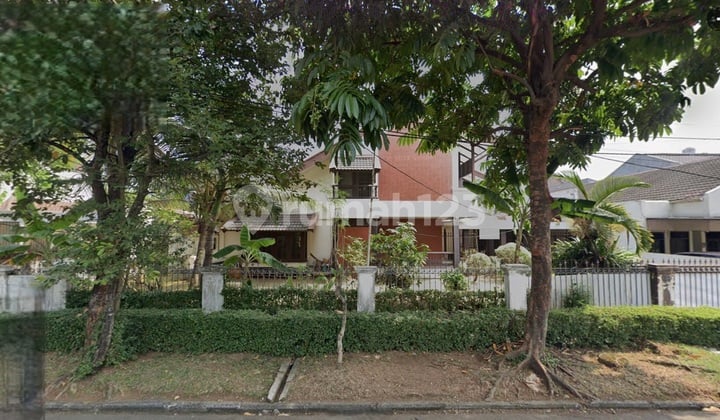 KAVLING JUMBO DI JANTUNG BINTARO (JAKARTA SELATAN) - LT. 717 M2