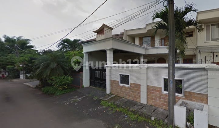 Rumah 2 lantai di Depsos Bintaro Jakarta Selatan