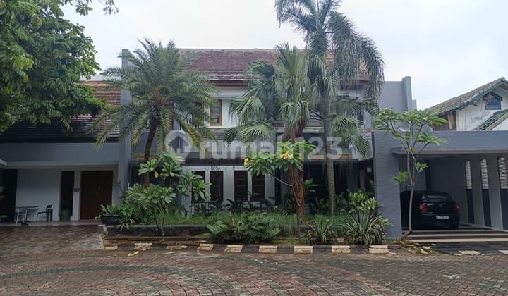 Rumah luas 2 lantai di Villa Bintaro Regency, SHM, Tangerang Selatan