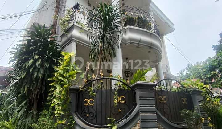 Rumah Mungil Cantik di Jagakarsa, Jakarta Selatan