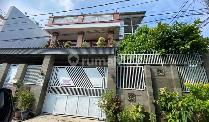 RUMAH BAGUS DI KOMPLEK GREEN GARDEN , JAKARTA UTARA