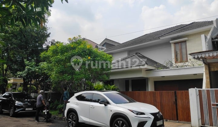 Rumah Mewah di Tanjung Barat, Jagakarsa. Jaksel