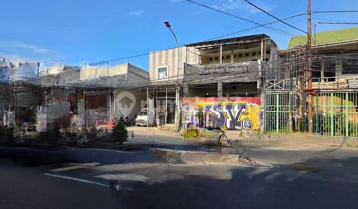 Murah Banget, Rumah Pinggir Jalan Raya Cipondoh