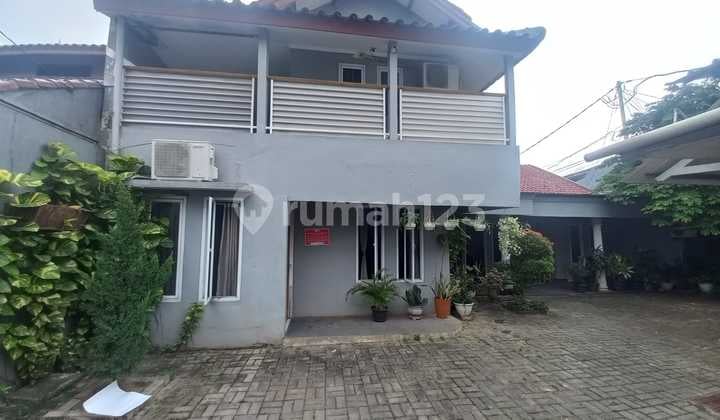Rumah Asri Dekat Fakultas Teknologi Industri Uhamka. Jaktim