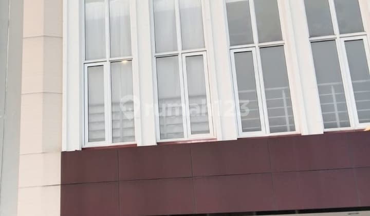 Dijual Ruko Commpark Kota Wisata Cibubur Ruko 60.0 m²