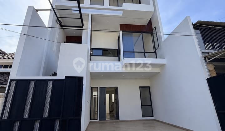 For Sale: Brand New House at Citra Garden 5 Kalideres, New Building, Flood-Free, Ready to Occupy