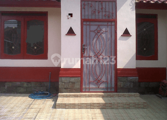 Dijual Rumah Cantik Minimalis Harga Terjangkau, Letak Strategis!