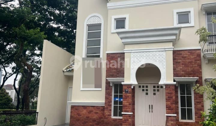 Dijual Rumah Posisi Hook Siap Huni Berlokasi Strategis, Alicante