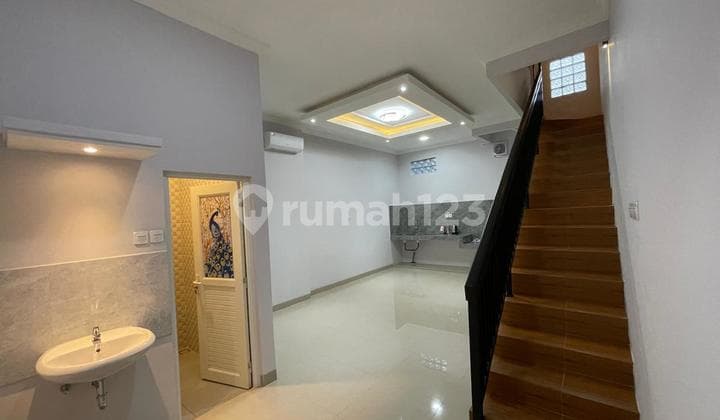 Di Jual Rumah bangunan Baru Karang Anyar Jakarta Pusat.