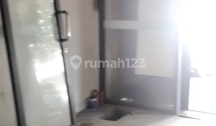 Disewakan Ruko21 Baru Renovkomplek Pertokoan Jln Bubutan Sby