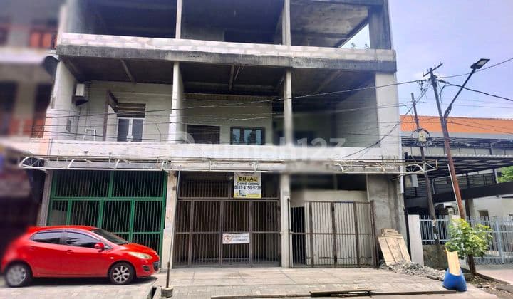 Ruko Siap Huni Depan Sekolahan Petra Dekat Tol Waru Dekat Kantor Pos Letak Yg Strategis Bisa Untk Segala Usaha (foto Copy,kantin, Cafe , Resto , Kos" An Dll