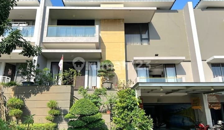 Dijual Rumah di Golf Island Pik