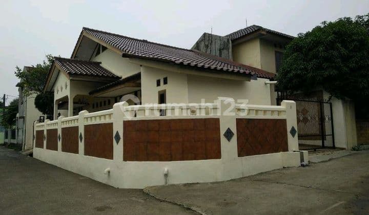 Di Jual Rumah Letak Strstegis Depok Rumah Bagus SHM di Jl. Dahlia Raya No. 2, Beji Timur, Beji, Kota Depok, Jawa Barat, Indonesia, 16422, Beji