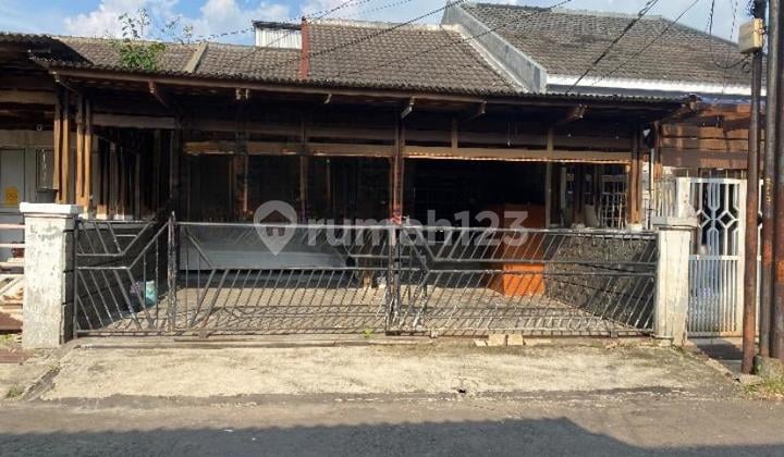 Rumah 1.5 Lantai SHM Jln Kembar Mas Bandung Kota