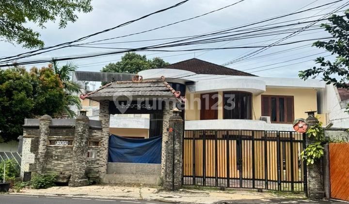 Rumah Modern di Kawasan Premium Cilandak Jakarta Selatan