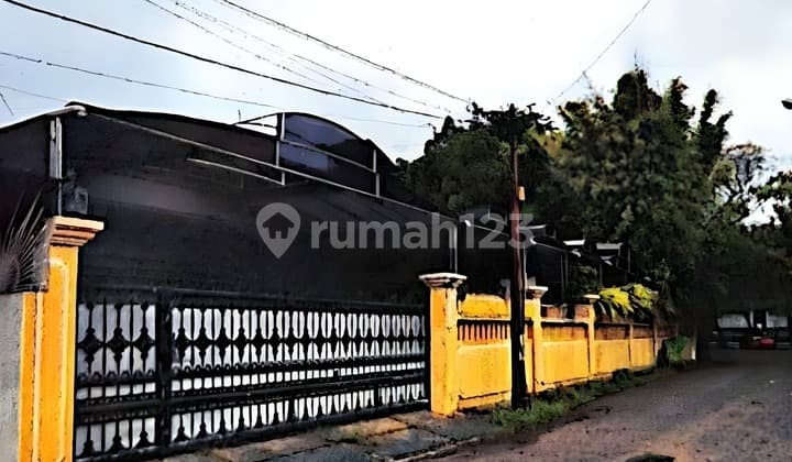 Rumah Lelang Taman Brawijaya, Kebayoran Baru - Jakarta Selatan