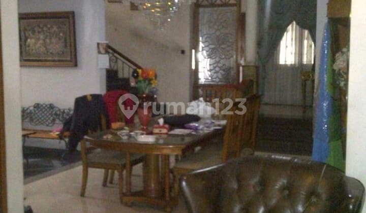 Rumah di Bintaro Jaya Sektor 2 - Semi Furnished