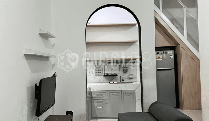 Rumah 2 Lantai di Taman Kopo Indah Bandung