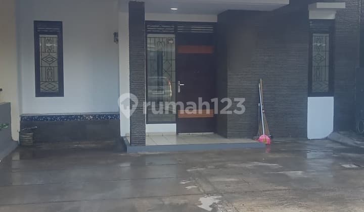 Rumah Sewa Grand Sharons Strategis Minimalis Dan.modern