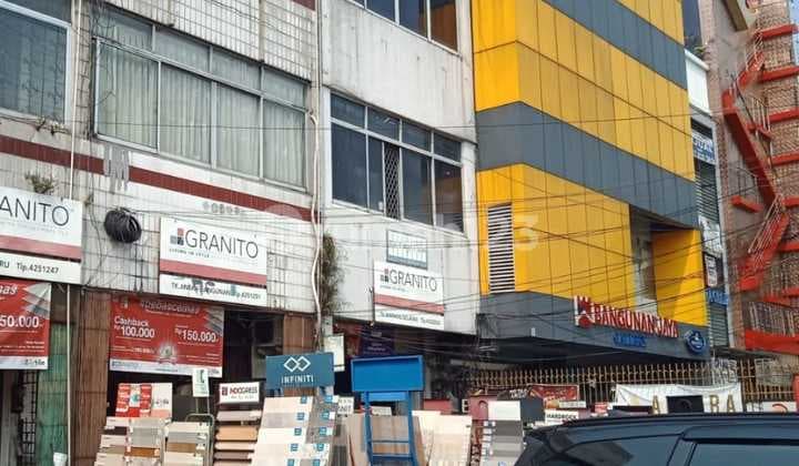 1 Bidang Tanah dengan Luas Total 169 M 2 Berikut Bangunan Ruko di Kota Adm. Jakarta Pusat