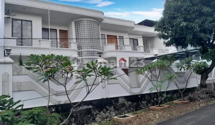 Nice Well-Maintained House, Semi-Furnished and Flood-Free in Kembangan, West Jakarta