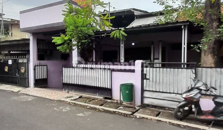 Rumah Lokasi Strategis Tengah Kota Bekasi