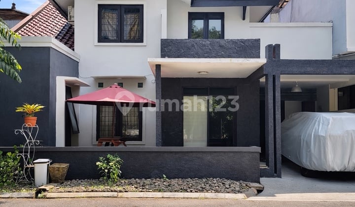 Hunian Nyaman Modern, Sudah Renov, Strategis Bintaro