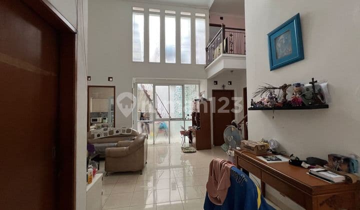 Dijual Rumah Luas Taman Kopo Indah Harga Nego