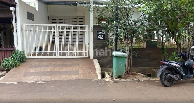 Rumah Modern Minimalis 2 Lantai di Jl. Loka Indah, Kalibata, Pancoran, Jakarta Selatan