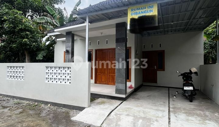 Lokasi Keras!! Rumah 3 Kamar, Dekat Pintu Tol Gamping