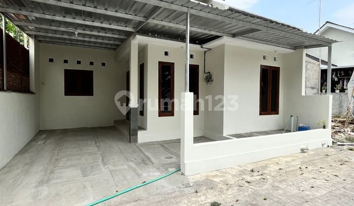 Beli Sekarang atau Menyesal 5 Tahun Lagi: Rumah 300 Jt-An Dekat Pintu Tol Gamping