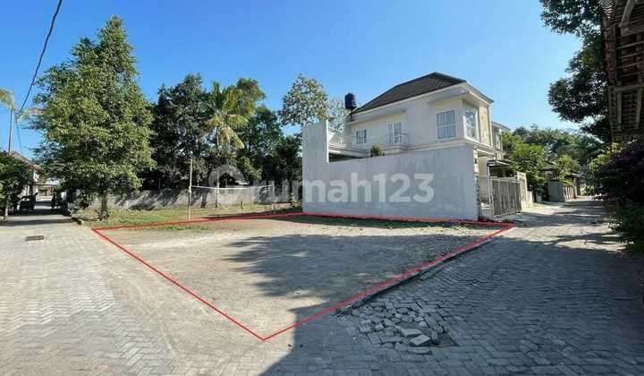 Kost Kampus UII Jogja: DISKON 500Jt, Ful Furnish