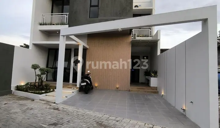 5 minutes to Sleman City Hall - Suitable for Those Tired of Living in an Alley but Claimed to Be Strategic