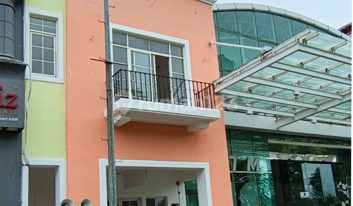 Dijual / Disewakan Ruko Bellanova Country Mall , Baru Direnovasi, Sebelah Pintu Lobby Mall