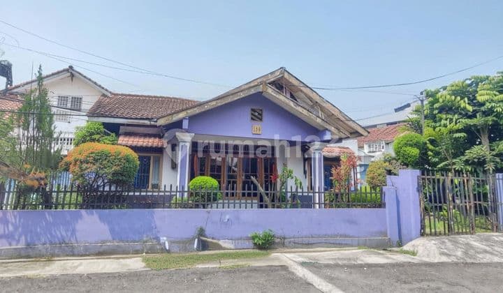 Dijual Rumah dengan Paviliun di Gunung Batu Bogor Barat Dekat Sekolah
