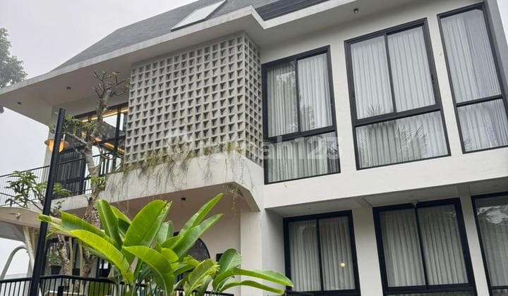 Villa Mewah Asri Lembang Kolam Renang Pribadi