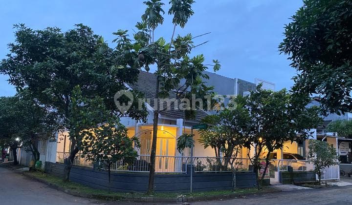 Rumah Hook Asri 5 Kamar Tidur (SHM) Ada Taman Free AC